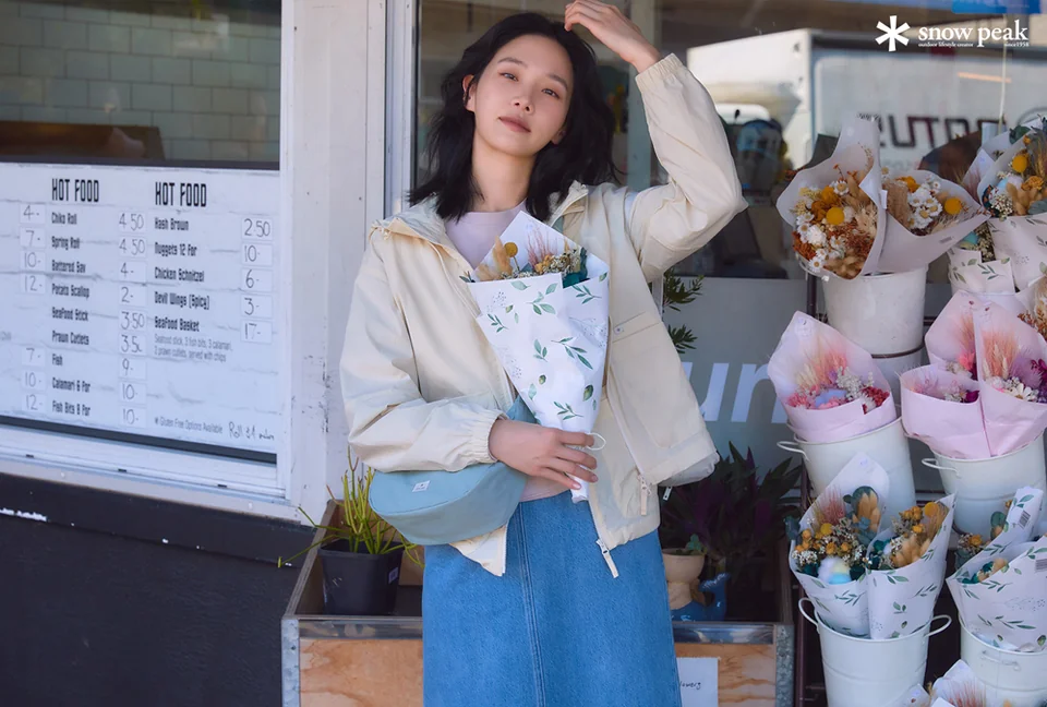 /사진=스노우피크 어패럴, 26SS 우먼스 컬렉션 'The Road to Spring' 공개