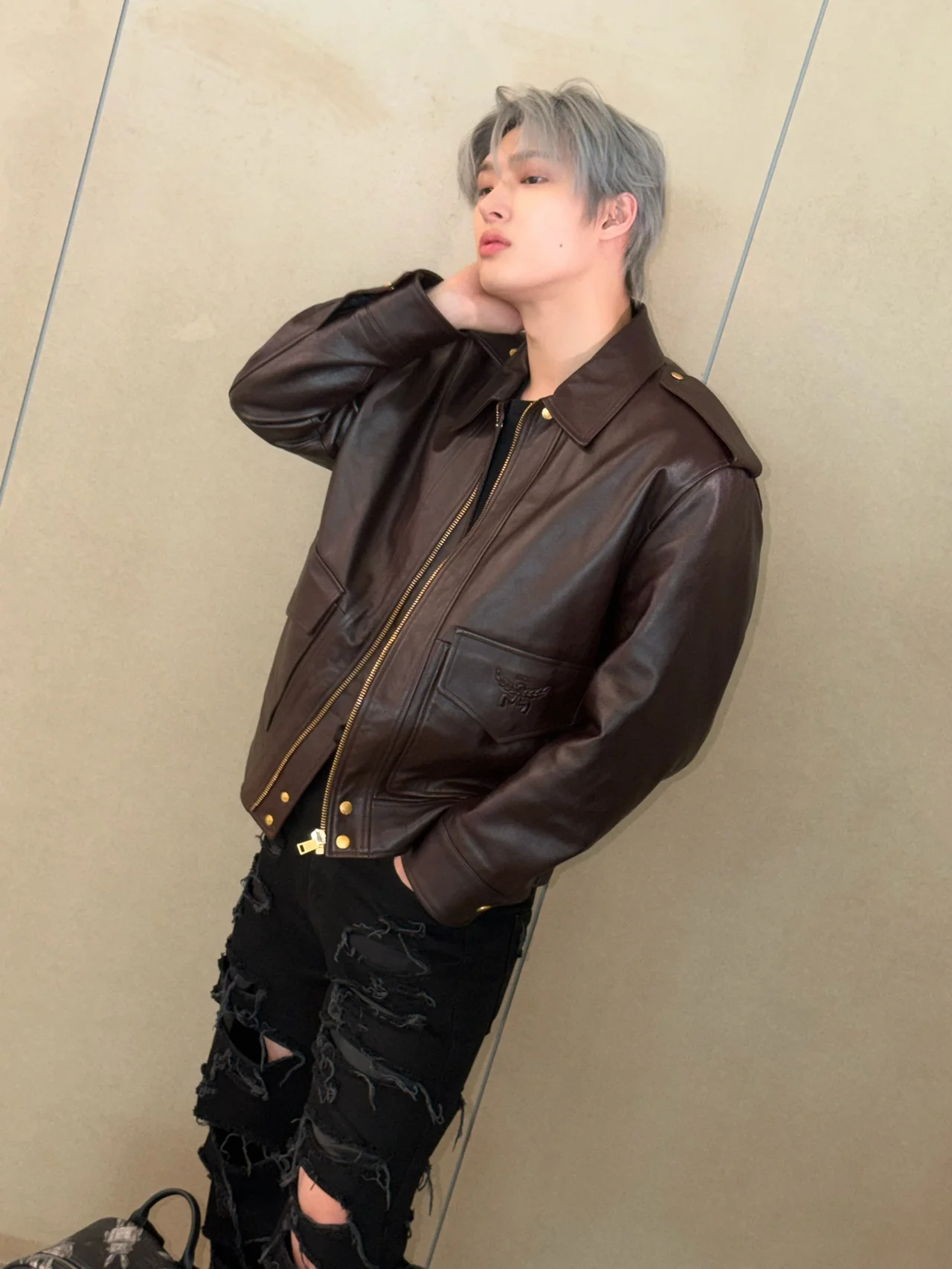 /사진=MCM, 에이티즈 민기 공항패션으로 스트리트 트렌드 제시