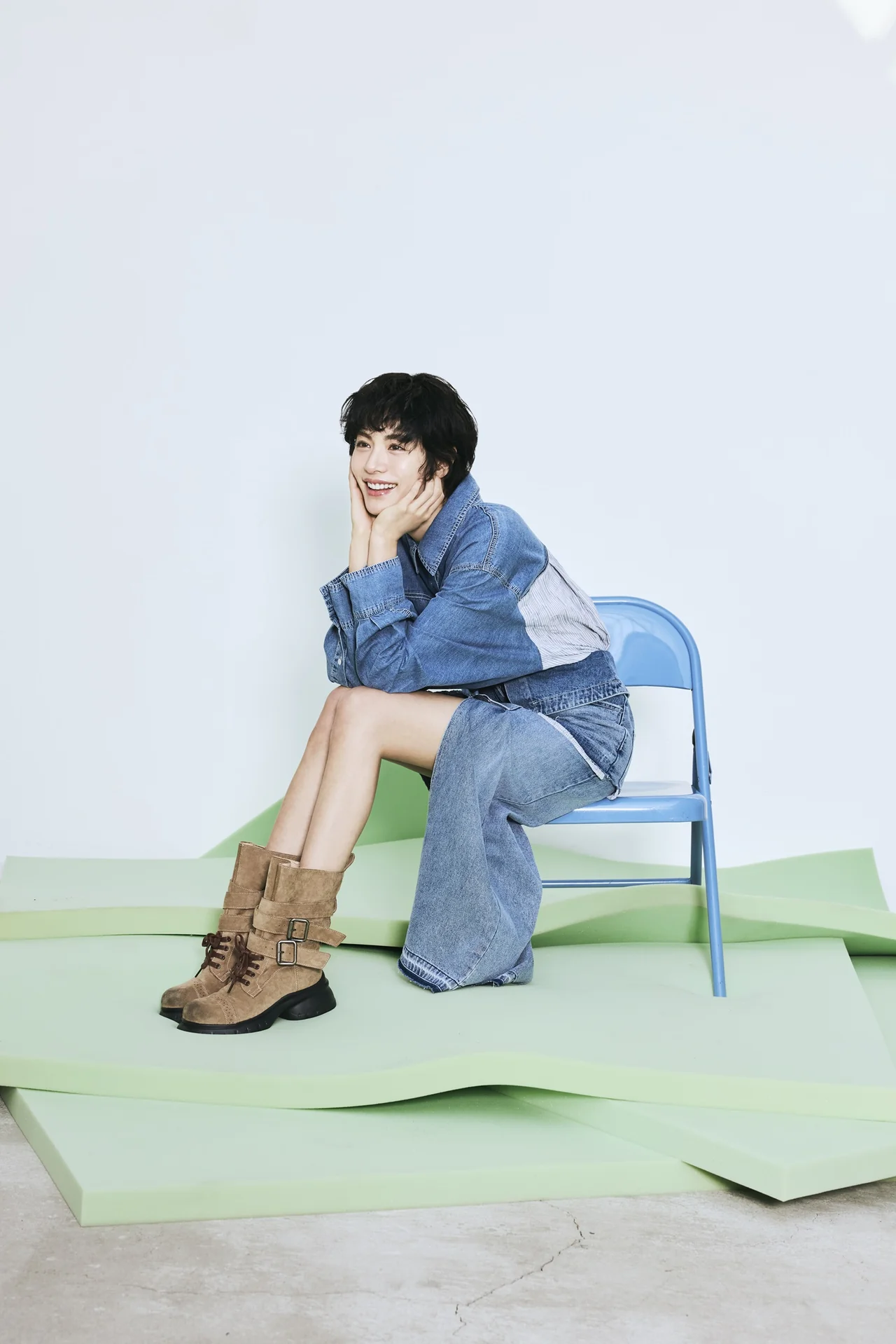 /사진=E.B.M, 나나와 그려낸 봄 패션의 리듬