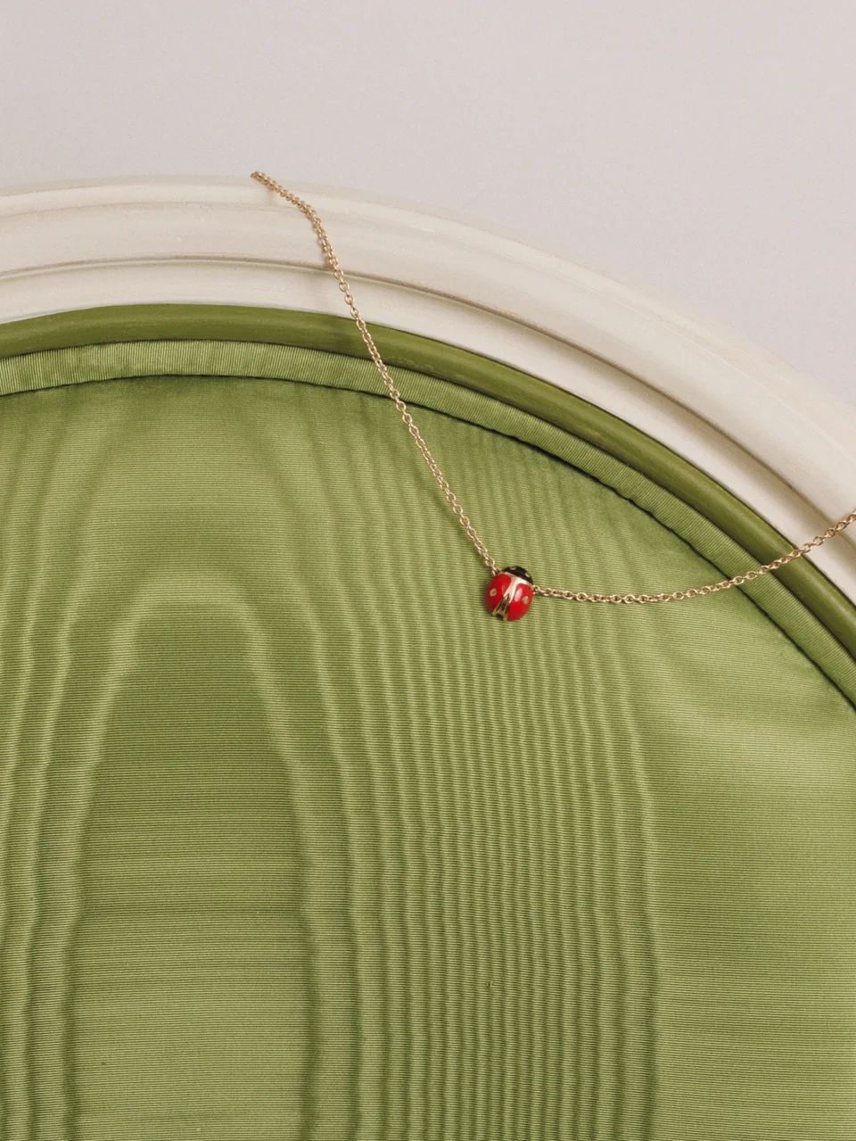 /사진=디올 디오레트, 자연을 품은 주얼리 재탄생