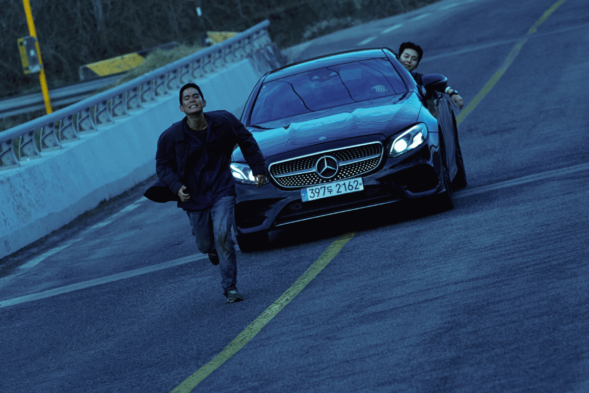 극장선 참패했는데 대반전 / (주)NEW