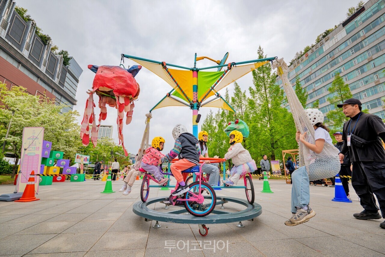  안산국제거리극축제 어린이공간 ⓒ안산국제거리극축제 