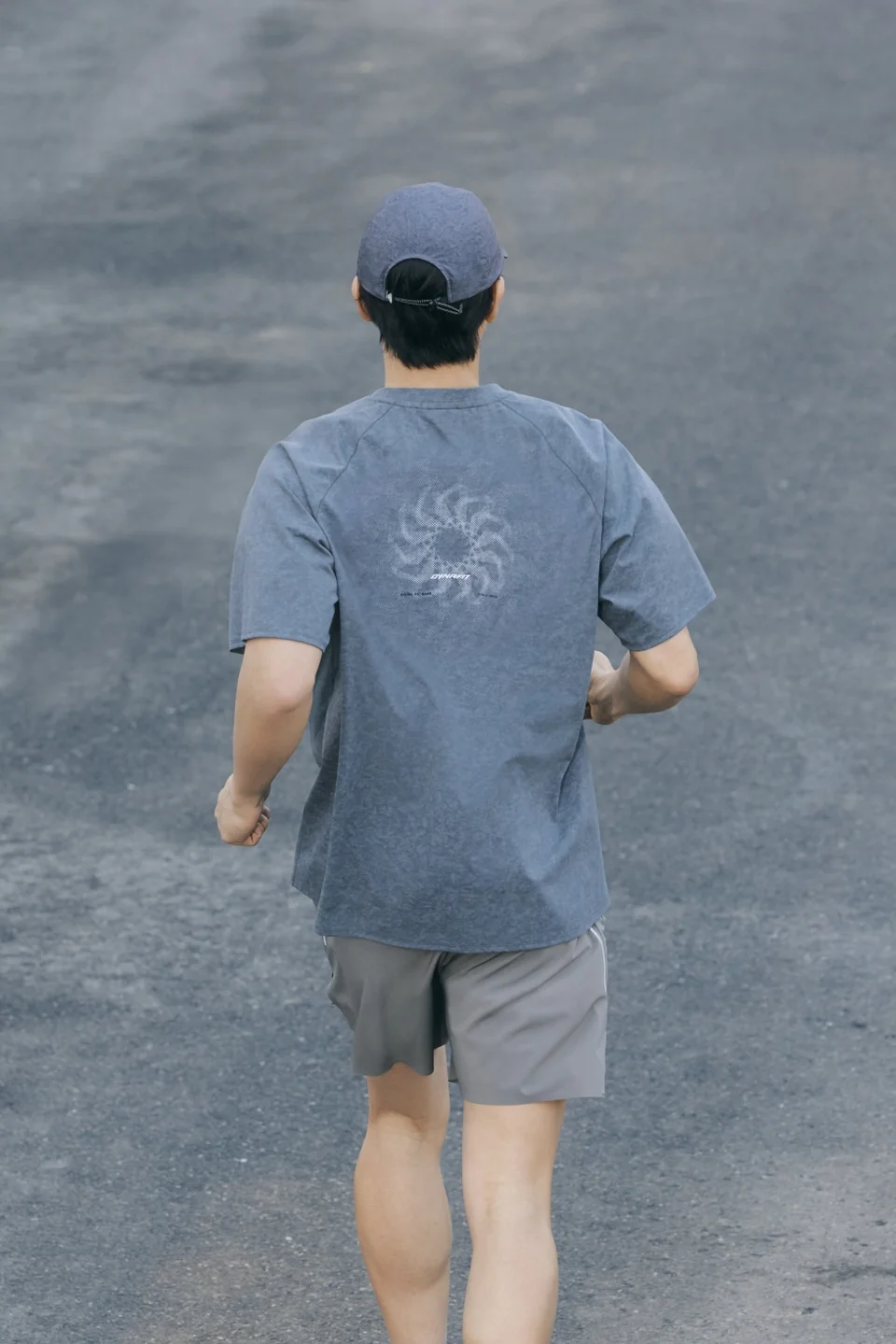 /사진=다이나핏, 26SS 화보 공개하며 봄 러닝코어룩 제안