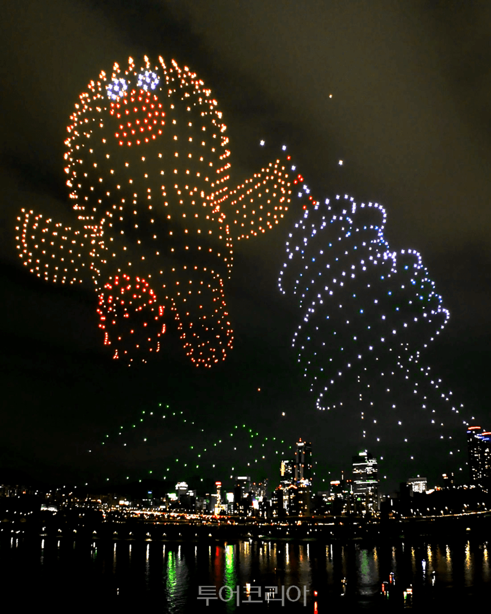 2025 한강 불빛 공연 드론 라이트 쇼/서울시 제공