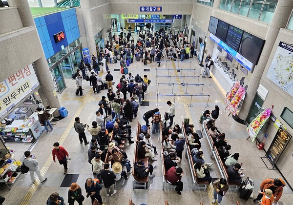 포항여객선터미널 엘도라도 익스프레스 대합실 모습(사진제공=대저페리)