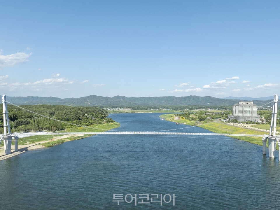 여주 남한강출렁다리  /사진-승우여행사