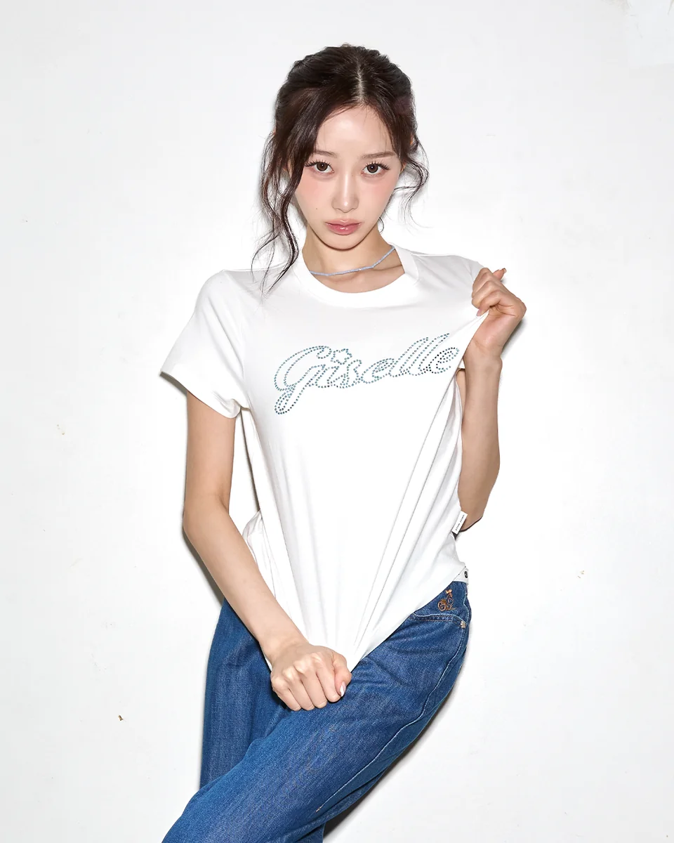 /사진=와키윌리, 지젤과 함께 26 SUMMER 컬렉션 화보 공개