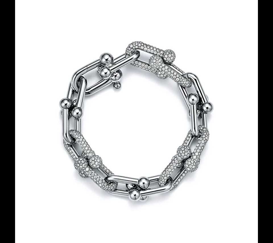 /사진=티파니앤코, 고현정 '블루 북 2026' 참석 위해 뉴욕 출국