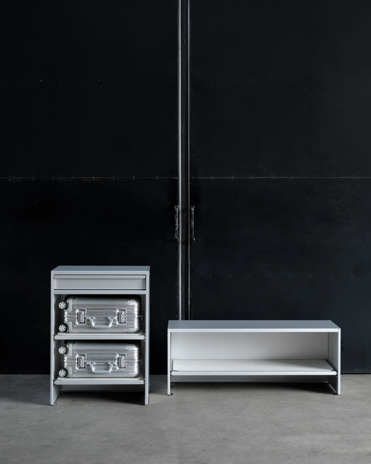 /사진=리모와, 레니와 알루미늄 수트케이스 수납 솔루션 한정판 공개