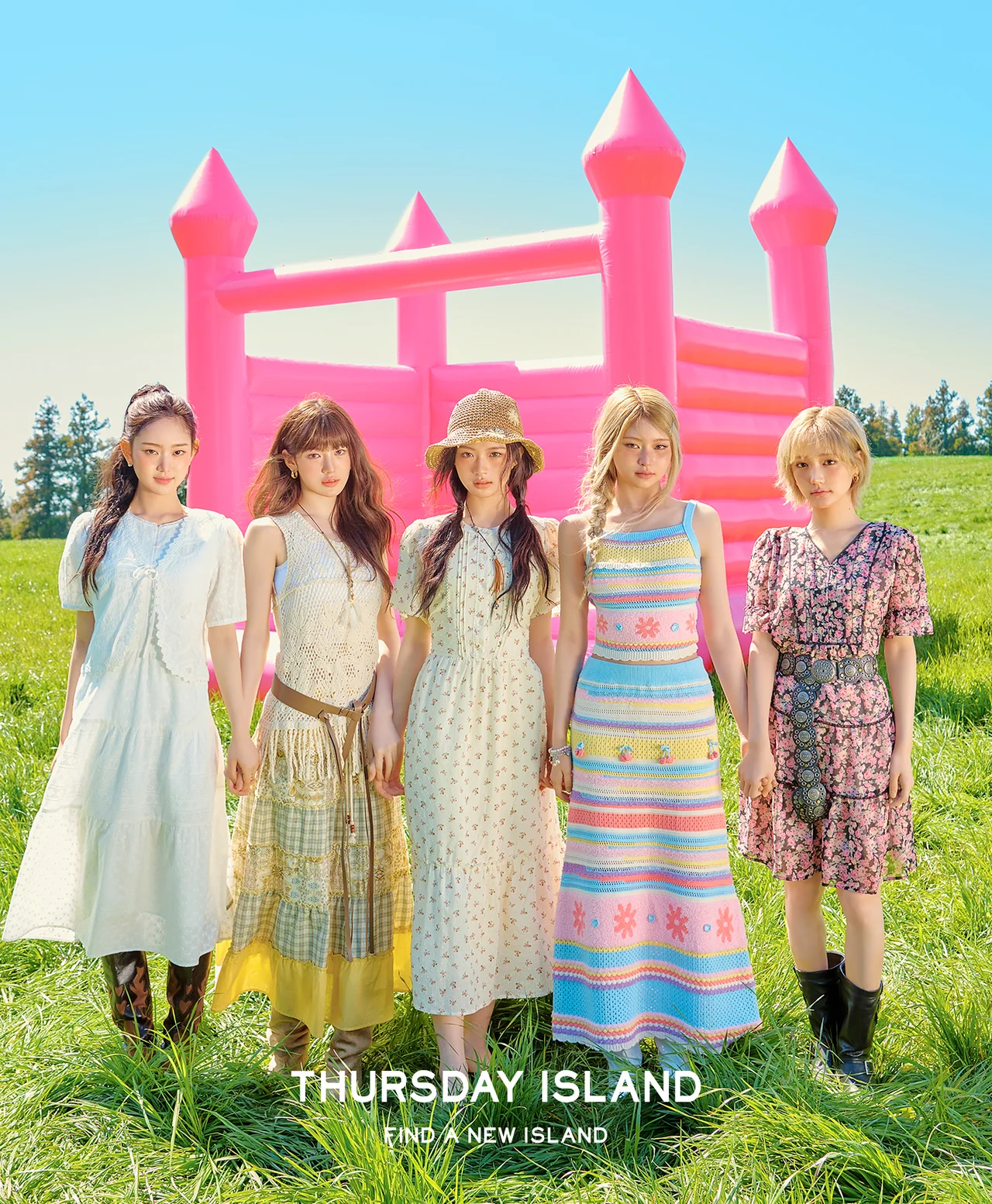 /사진=써스데이 아일랜드, 뮤즈 키키와 26 SUMMER 캠페인 공개