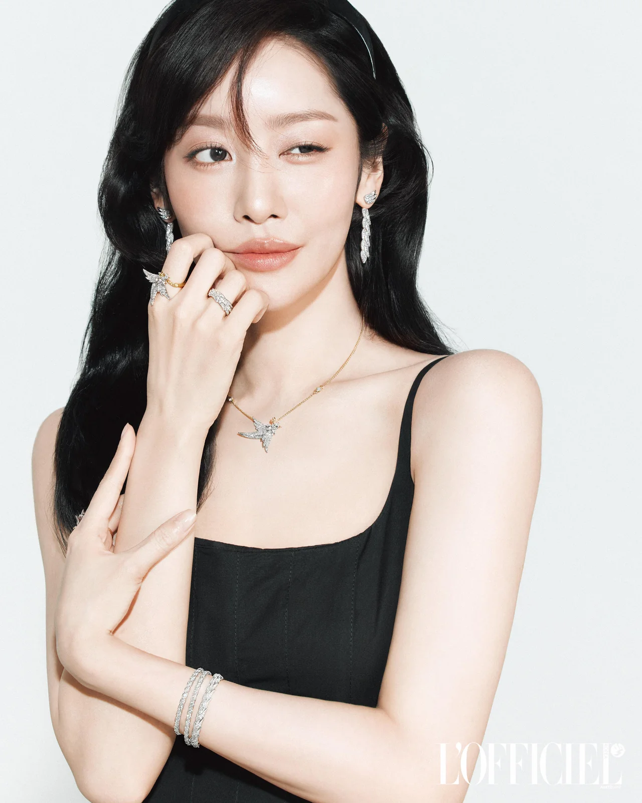 /사진=로피시엘 YK에디션, 배우 차주영 2026 여름 스페셜호 표지 공개