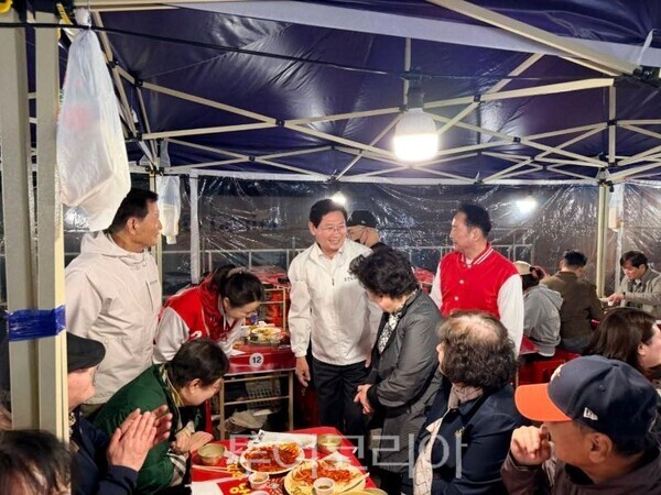 야시장 이상일시장/투어코리아뉴스 정명달 기자