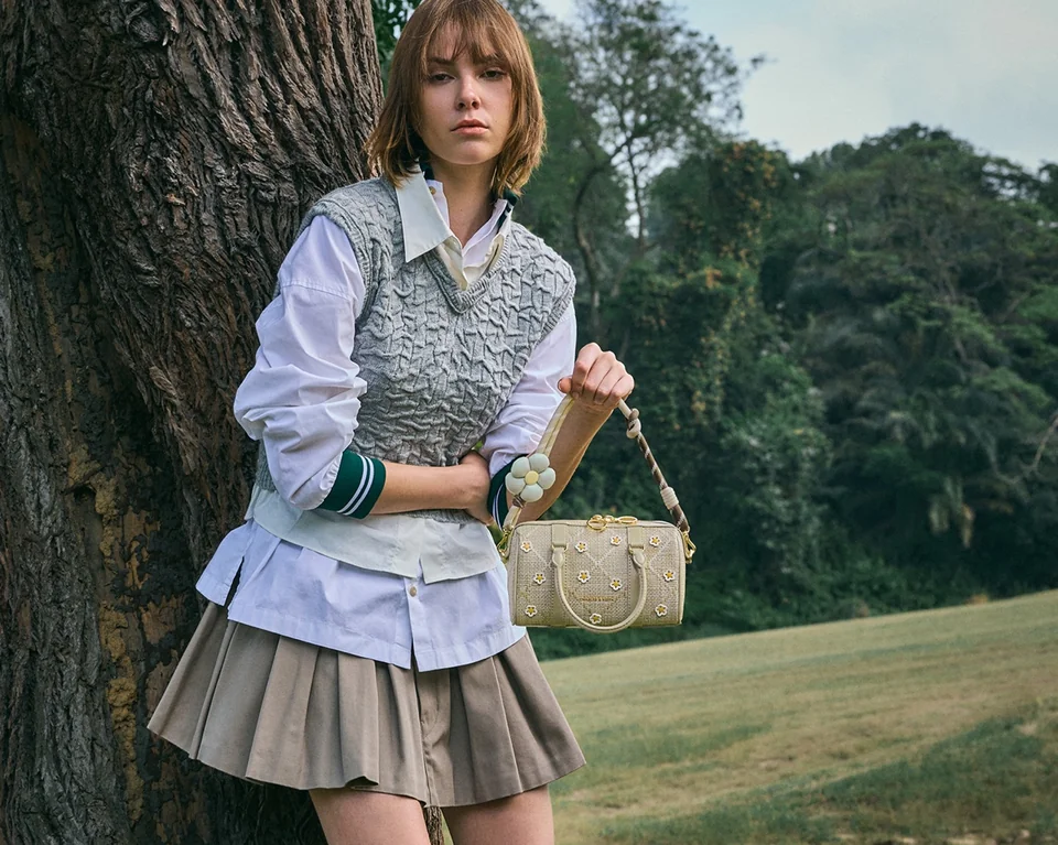 /사진=찰스앤키스, '썸머스 콜링' 컬렉션으로 여름 패션 제안