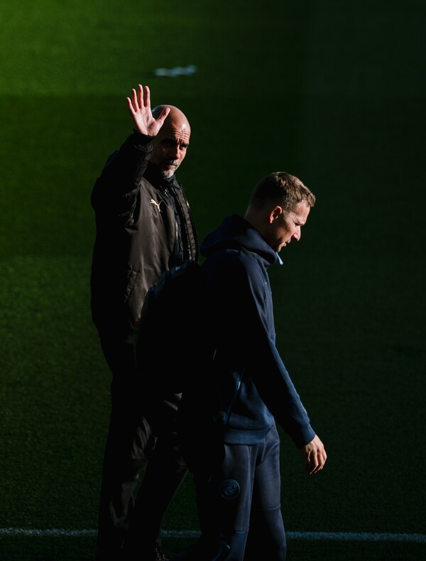 과르디올라 감독(사진=맨시티 공식 SNS)