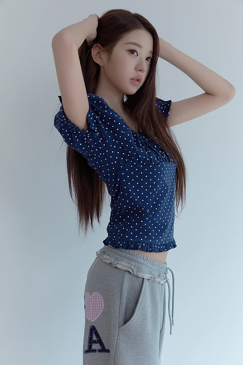 /사진=로라로라, 장원영과 여름 2차 컬렉션 공개 및 키즈 라인 론칭