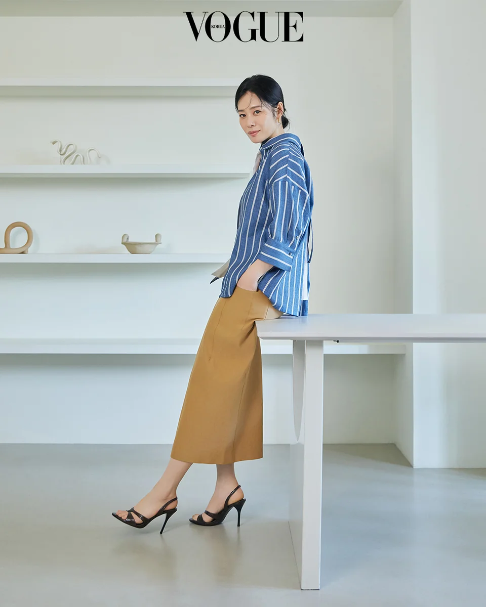 /사진=아이잗바바, 배우 김현주와 보그 화보 공개… 현대적 우아함 강조