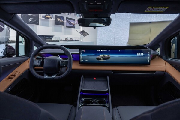 '아이오닉 V' 실내 (사진=현대차 제공)