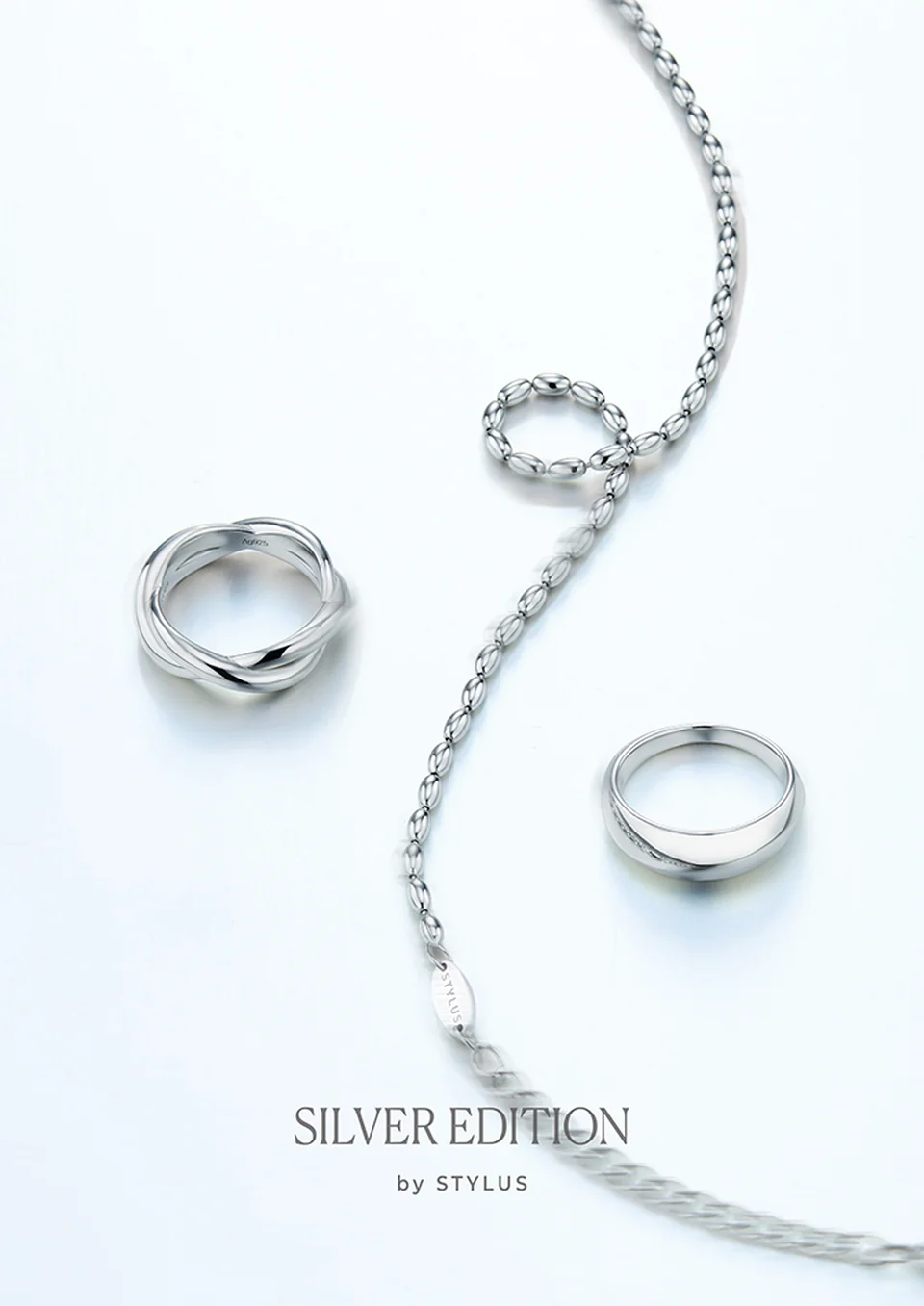 /사진=스타일러스, 실버 에디션 출시… 감각적 미니멀리즘 강조