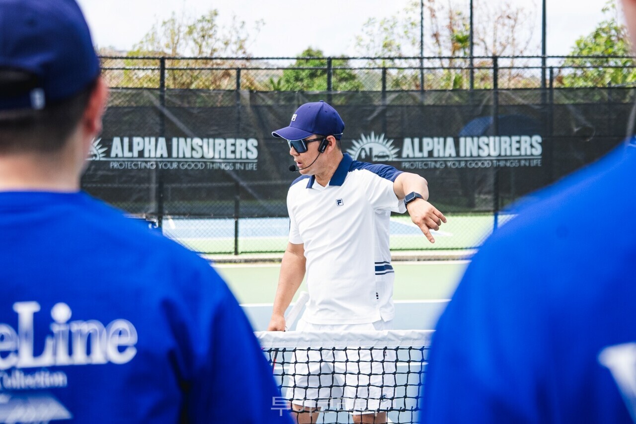 휠라 괌 테니스 캠프 휠라 이형택 감독 / 사진-괌정부관광청