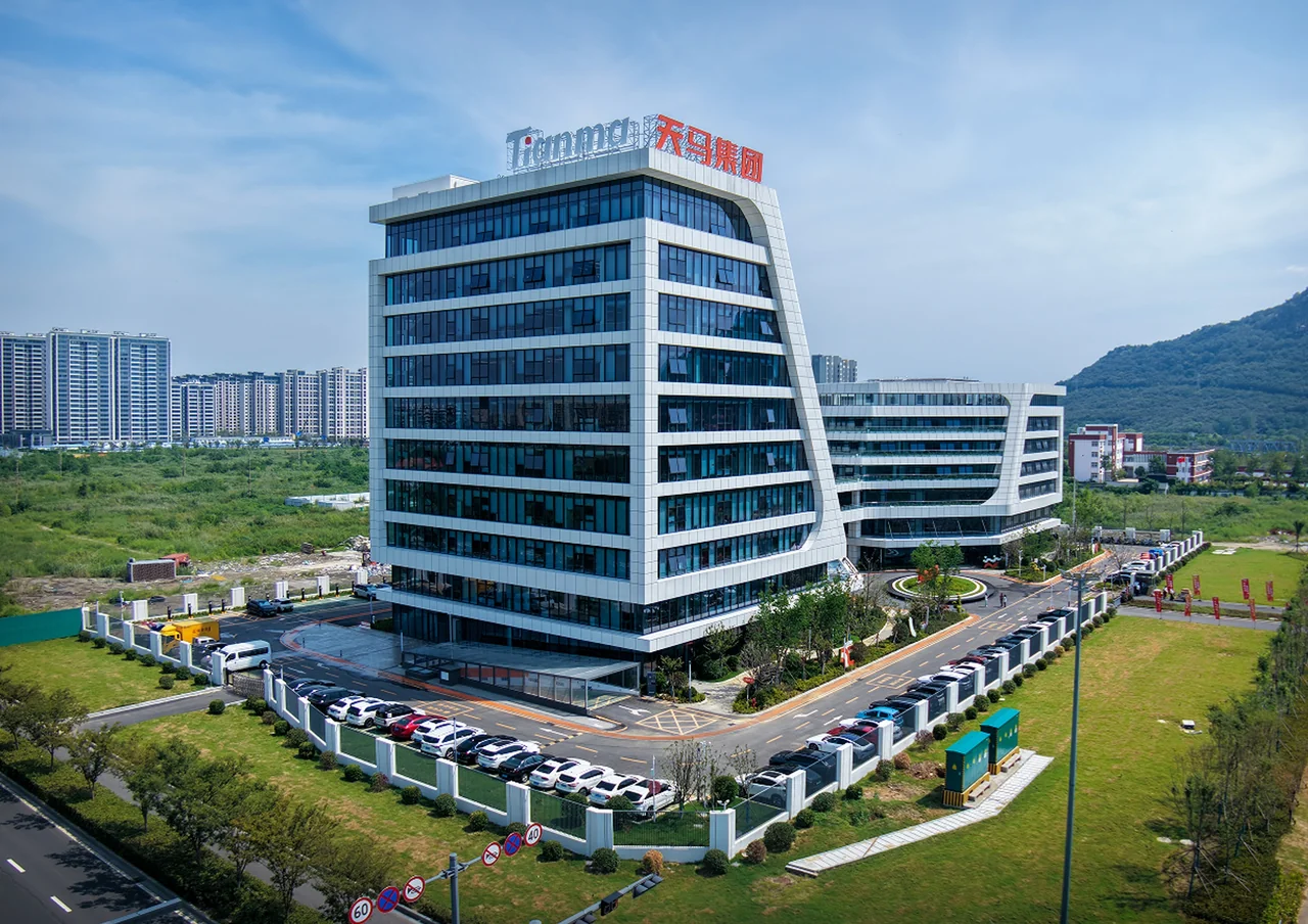 /사진=배럴, 중국 천마스포츠와 총판 계약 체결