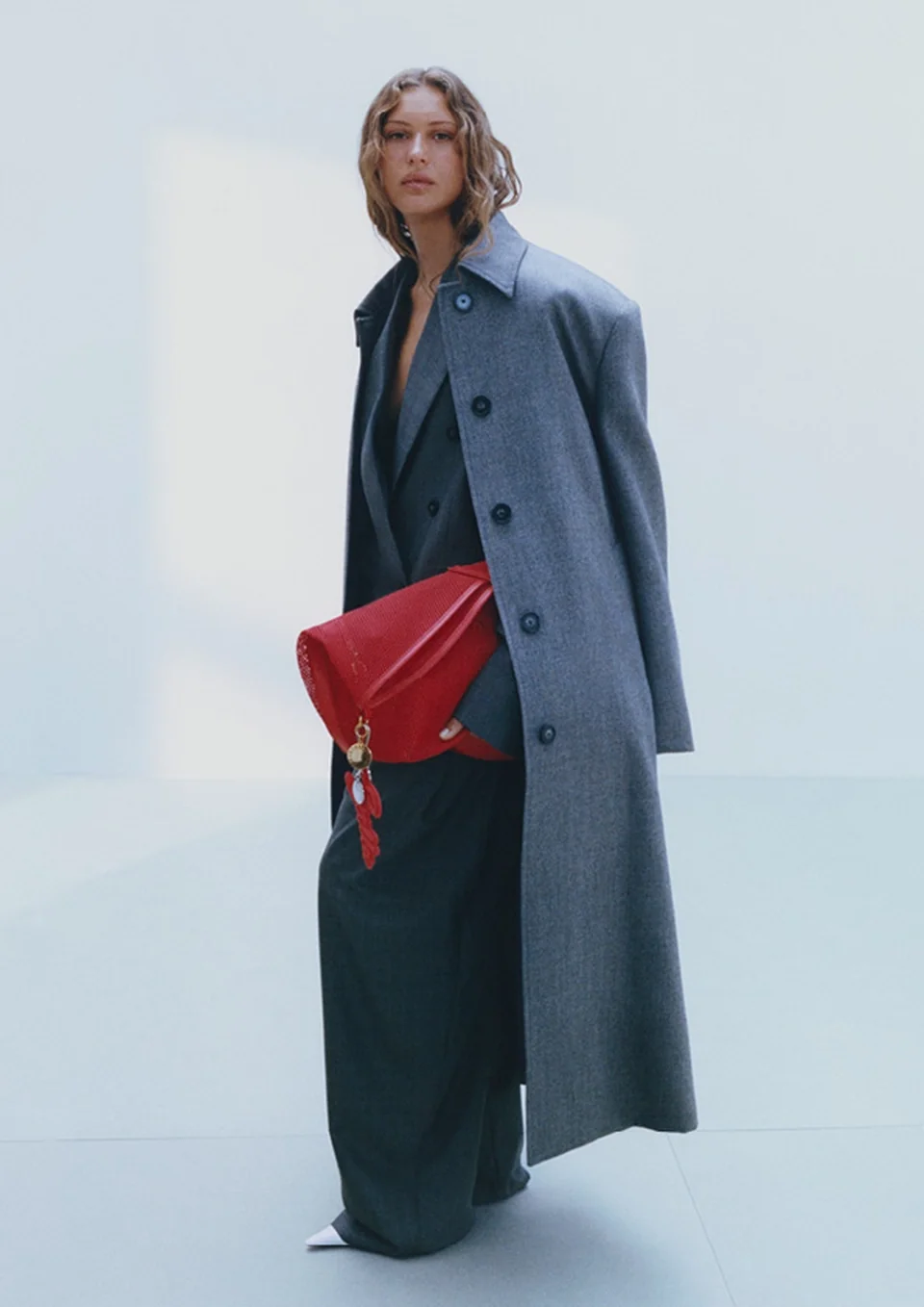 /사진=H&M, 스텔라 매카트니 협업 컬렉션 첫 공개