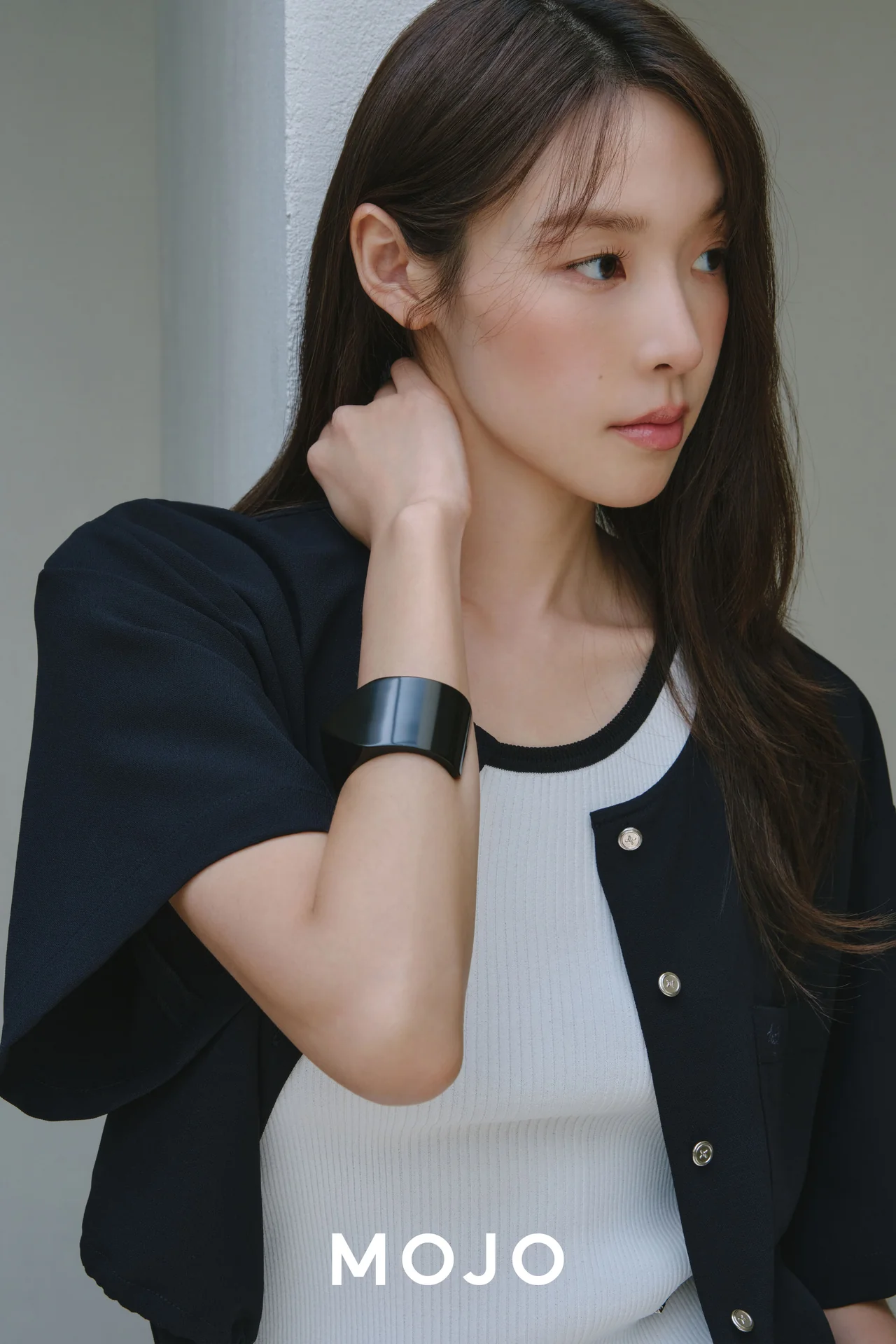 /사진=모조, 최미나수와 함께 2026 리조트 캠페인 전개