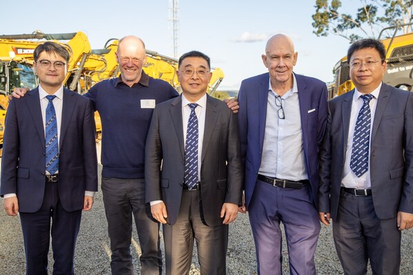 XCMG Chairman Yang Dongsheng Joins Xuzhou Delegation on Economic and Trade Visits to Indonesia and Australia XCMG Chairman Yang Dongsheng Joins Xuzhou Delegation on Economic and Trade Visits to Indonesia and Australia