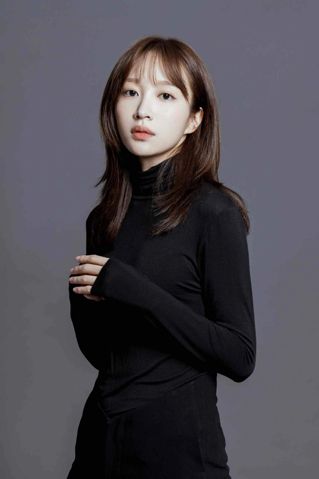 배우 노윤서 프로필 이미지. 넷플릭스 새 시리즈 '동궁'에서 귀신의 소리를 듣는 궁녀 생강 역을 맡았다. / 사진=AAP