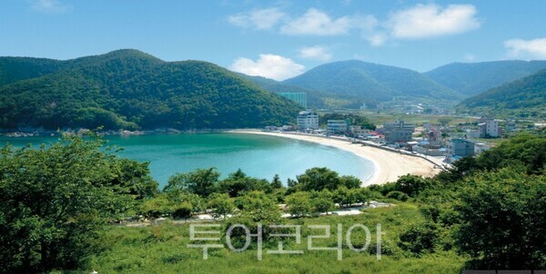 덕포해수욕장 /사진=거제시
