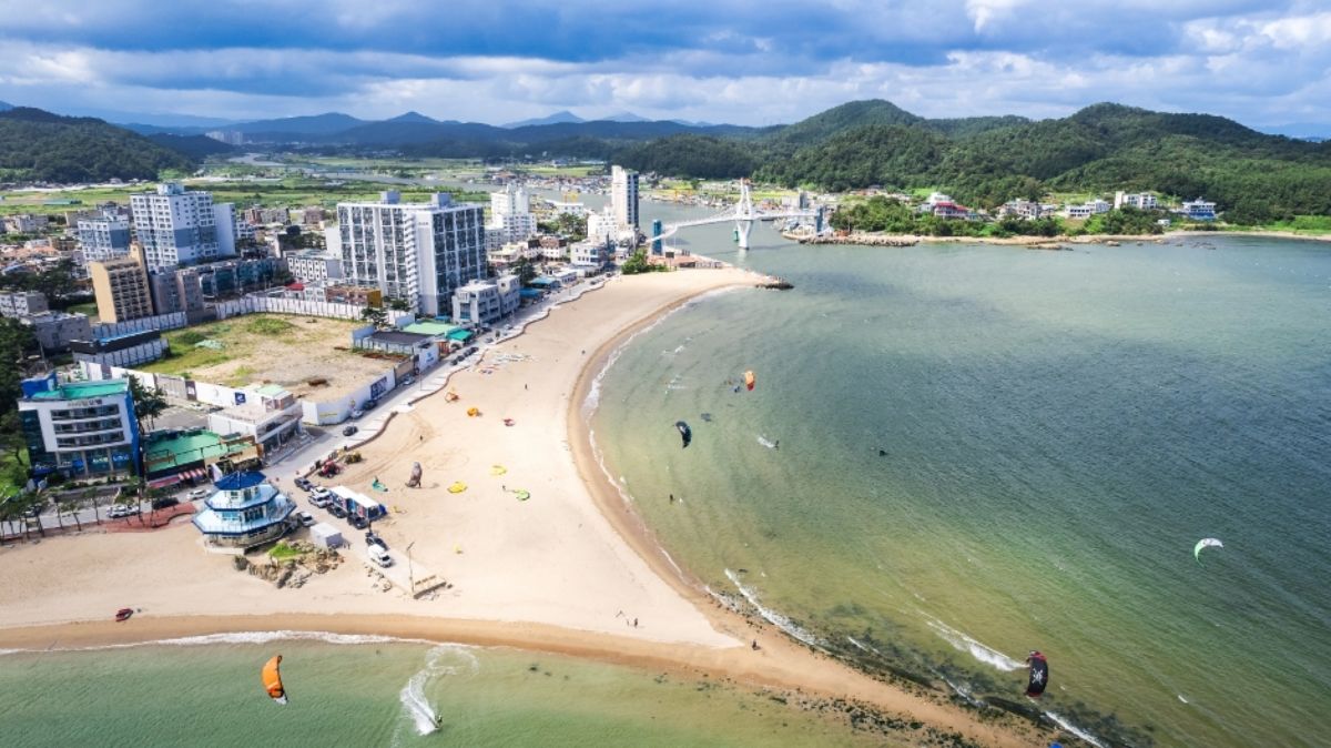 울산 진하해수욕장 전경. / ⓒ한국관광공사 제공