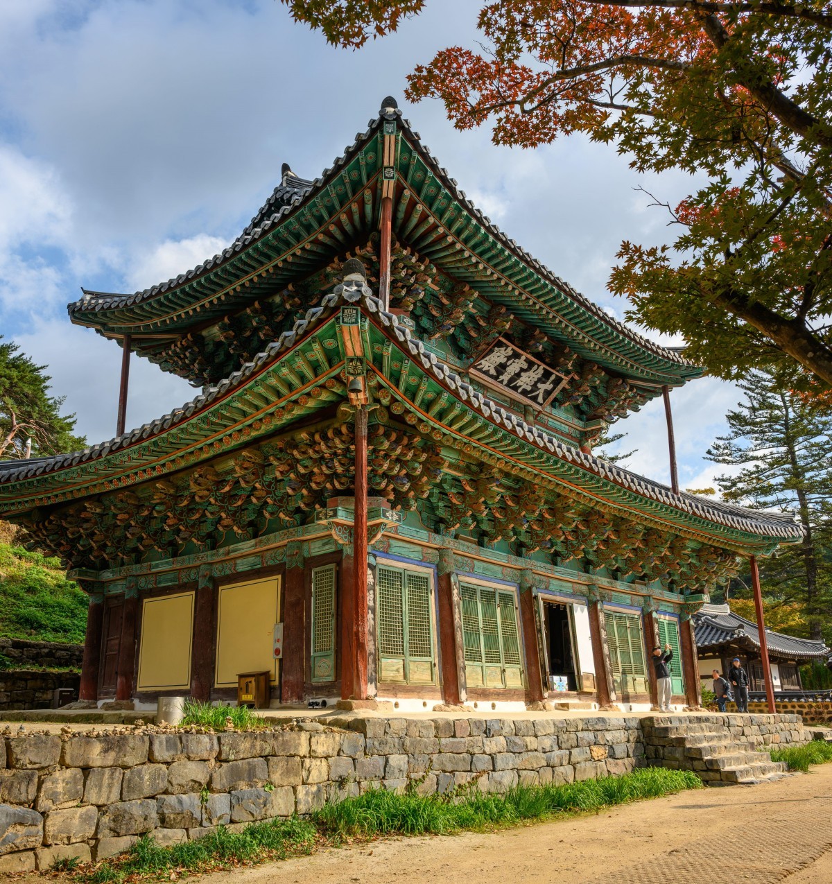 공주 마곡사 대웅보전. / ⓒ한국관광공사 포토코리아-이효직