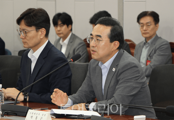 박홍근 기획예산처 장관이 7일 오후 여의도 국회의원회관 제1세미나실에서 열린 청년정책간담회에서 모두 발언을 하고 있다. 2026.07.07. / 투어코리아 이창호 기자