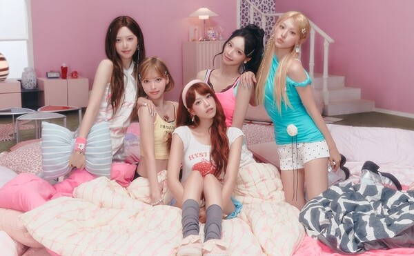리센느의 새 리메이크 싱글 ‘Pretty Girl’ 콘셉트 포토(사진=더뮤즈엔터테인먼트)