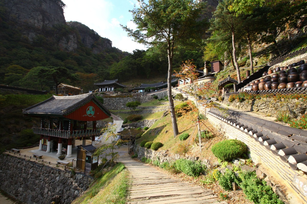 경북 봉화 청량사 전경. / ⓒ한국관광콘텐츠랩-이범수