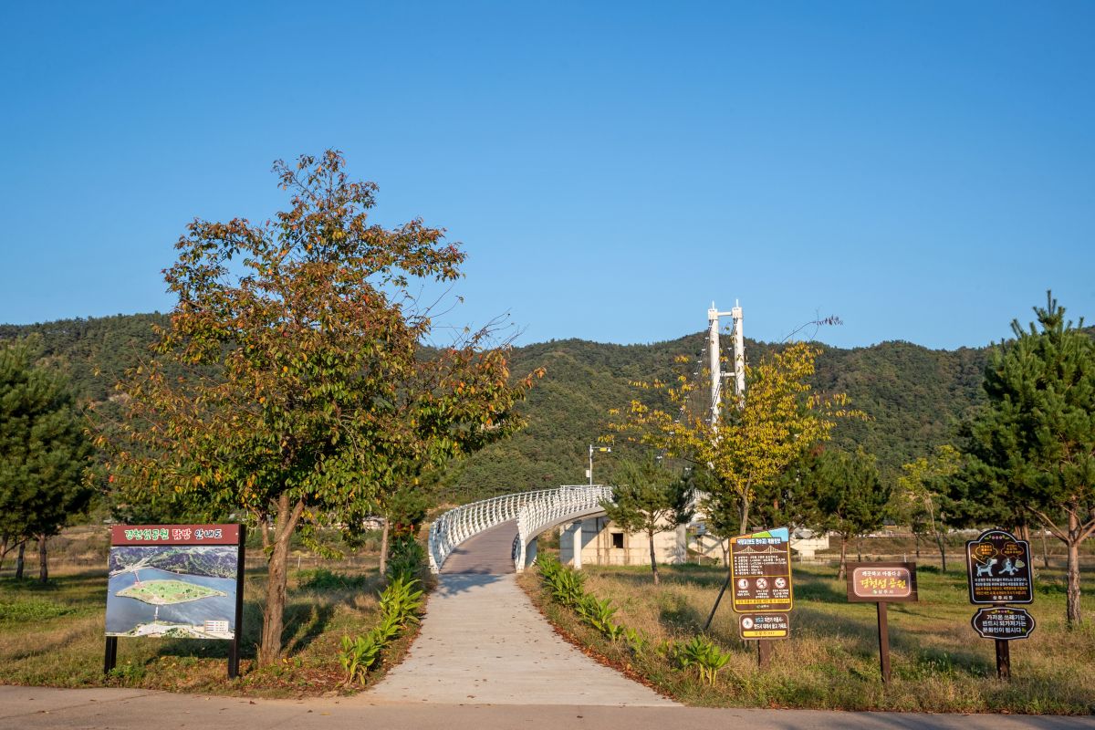 경천섬공원 입구. / ⓒ한국관광콘텐츠랩-이범수