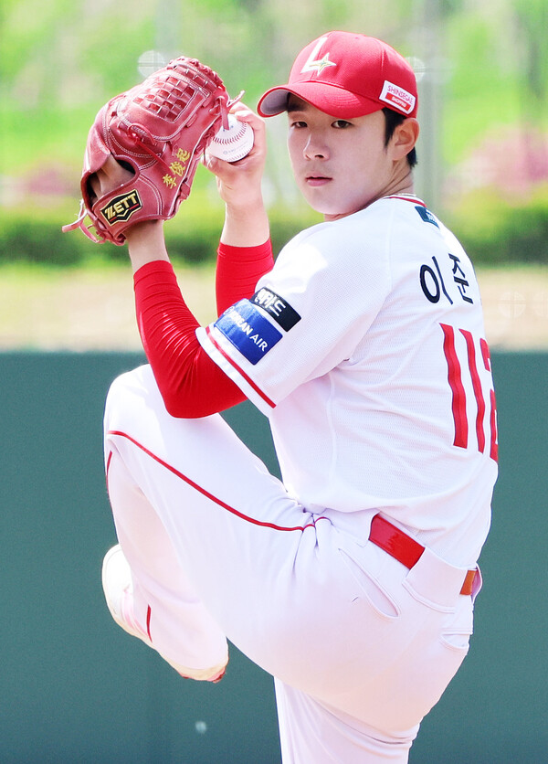 이준기 투수(사진=SSG)