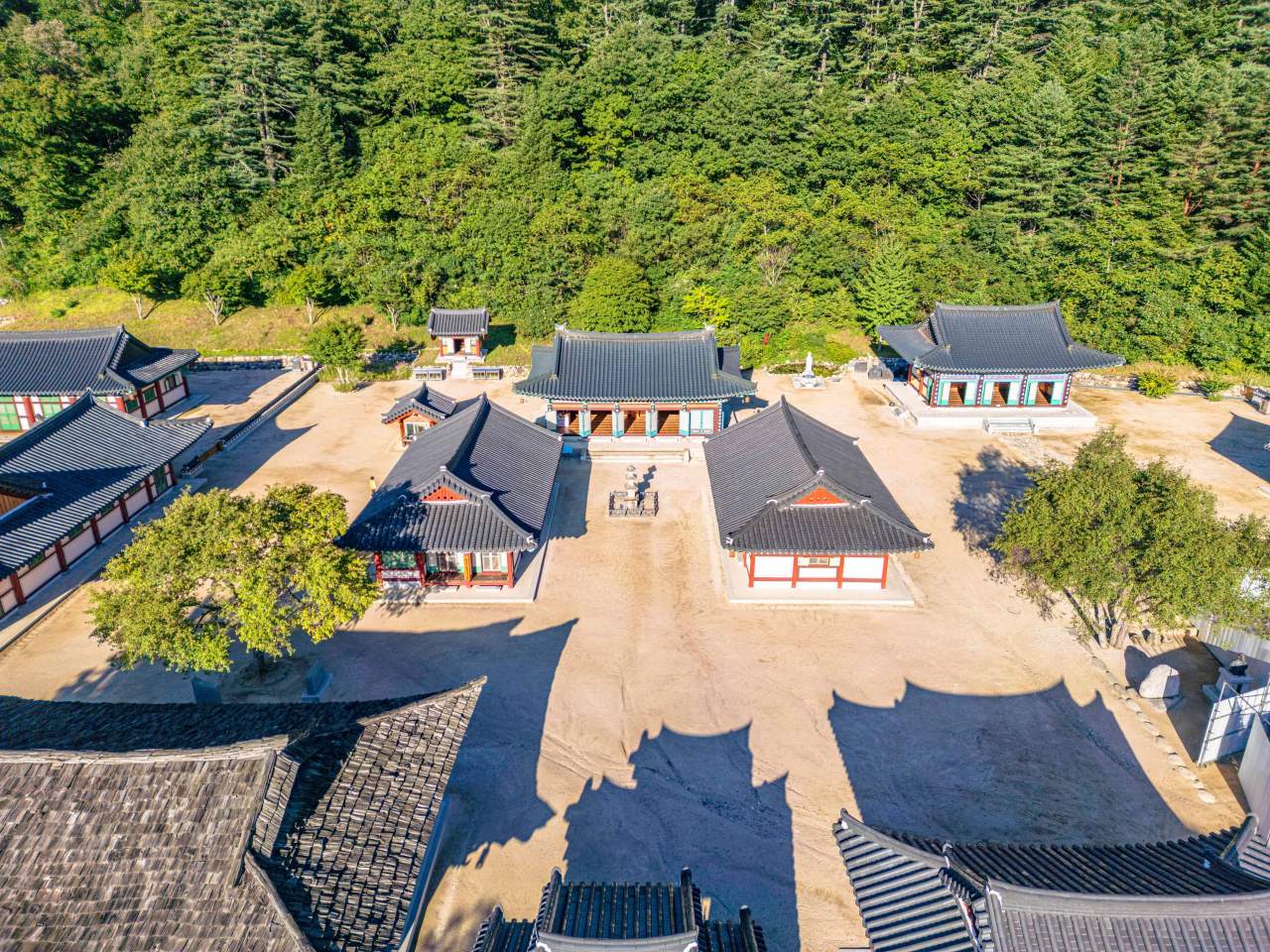 인제 백담사 항공뷰. / ⓒ한국관광콘텐츠랩-황성훈