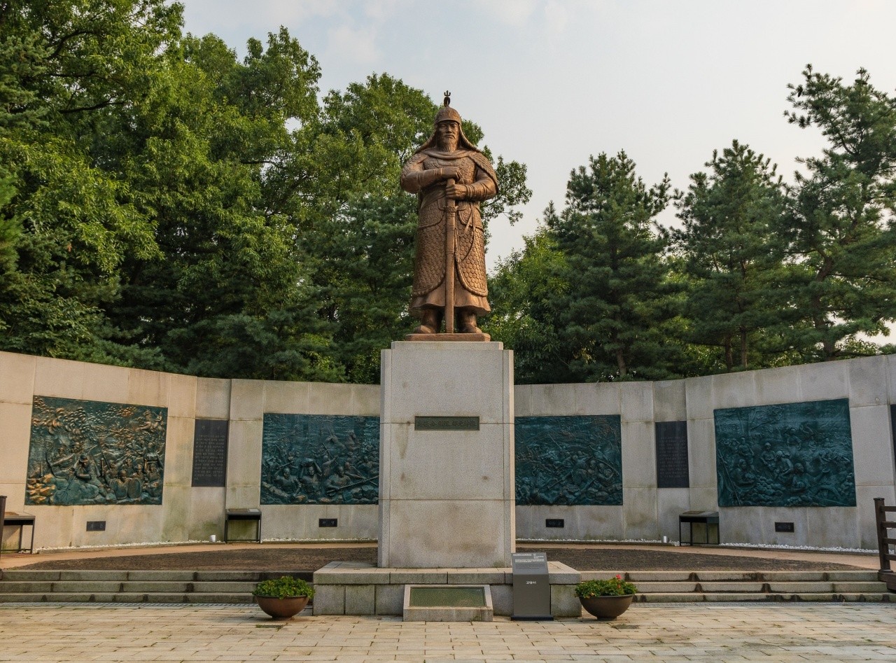 고양 행주산성 권율 장군 동상. / ⓒ한국관광콘텐츠랩-안영관