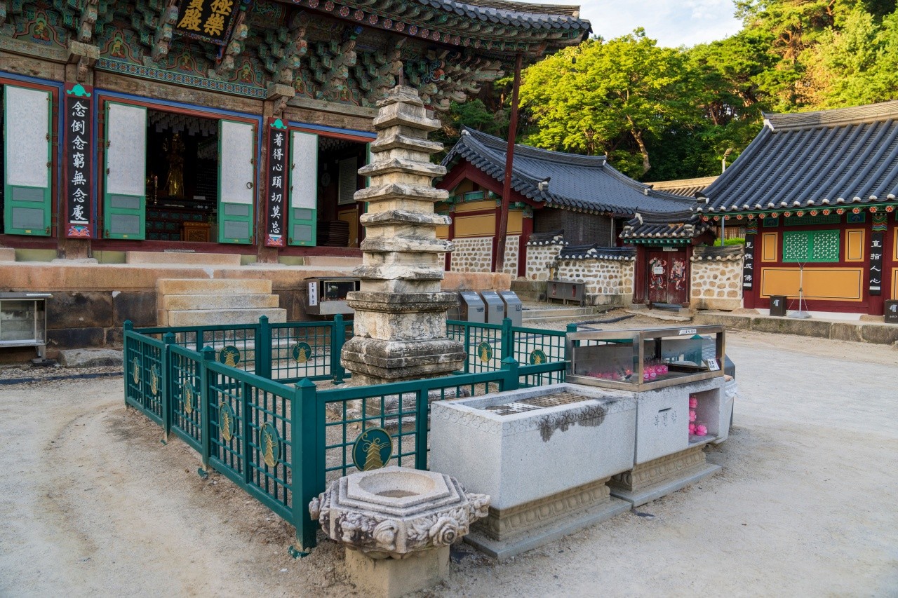 여주 신륵사 경내. / ⓒ한국관광콘텐츠랩-김지호