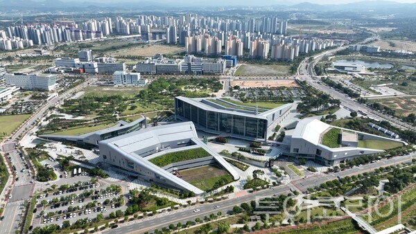 ▲충청남도 청사 전경. /사진-충남도