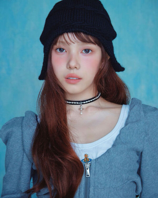 베이비돈크라이 멤버 미아와 이현(사진=LG)