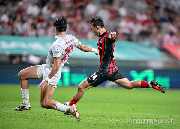 송민규(오른쪽, FC서울). 서형권 기자