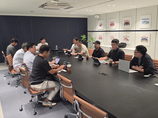류지현호 코칭스태프(사진=KBO)
