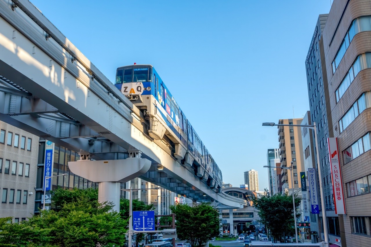 일본 후쿠오카 기타큐슈 모노레일. / pimpampix-shutterstock