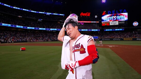 김하성의 끝내기 안타가 터졌다(사진=MLB.com)