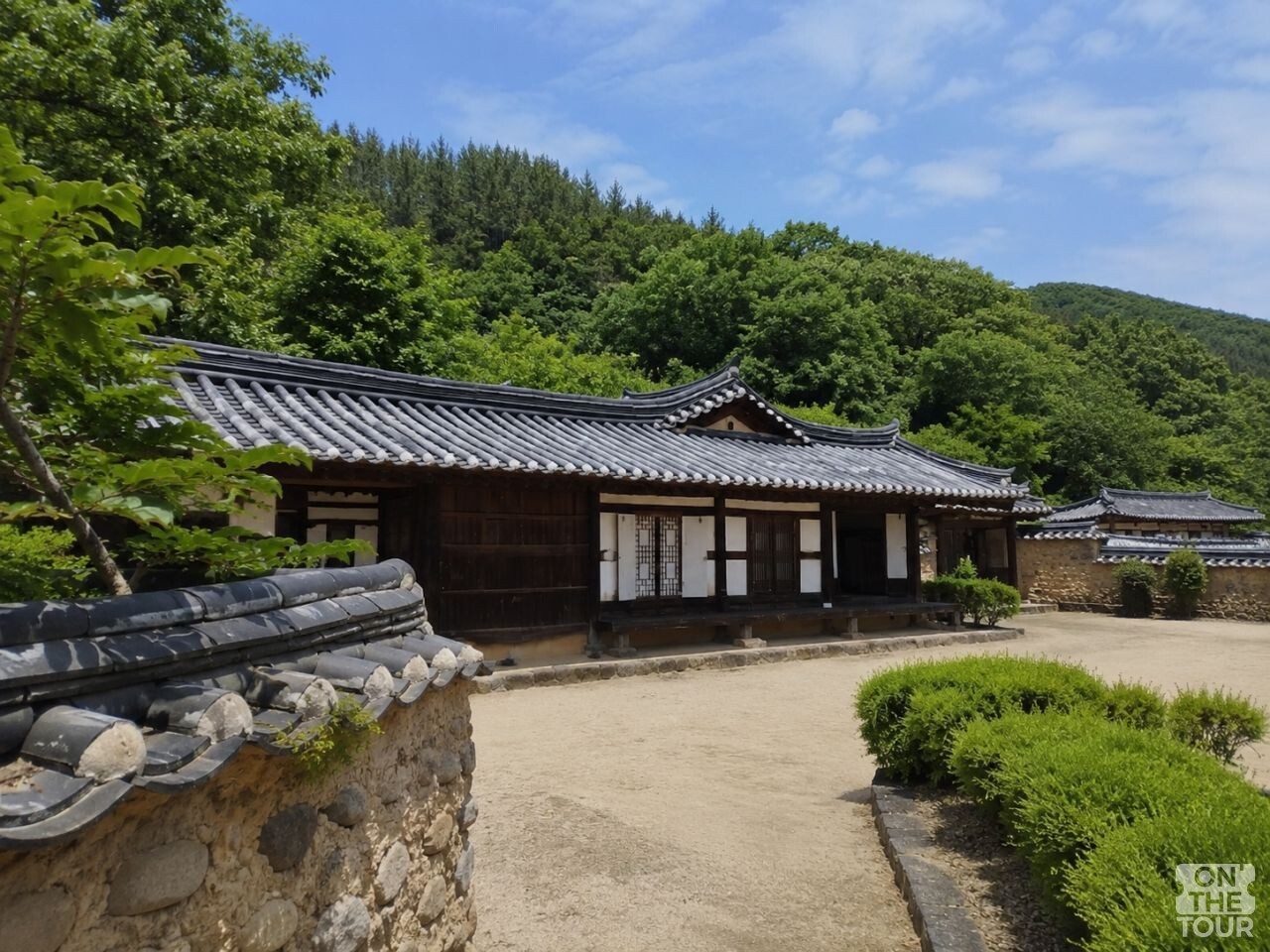 송소고택 전경. (AI 생성) / 온더투어