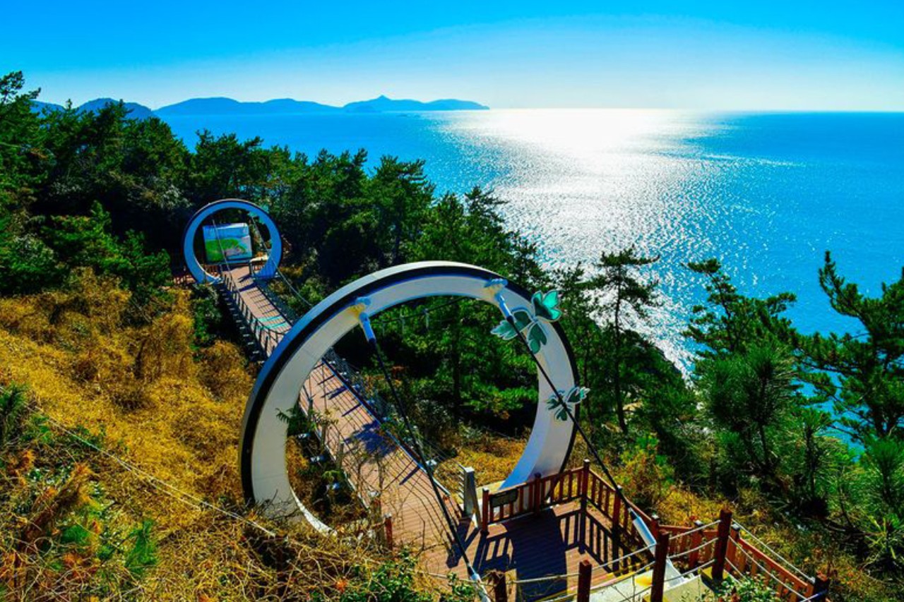 금오도 출렁다리 / 여수시 제공