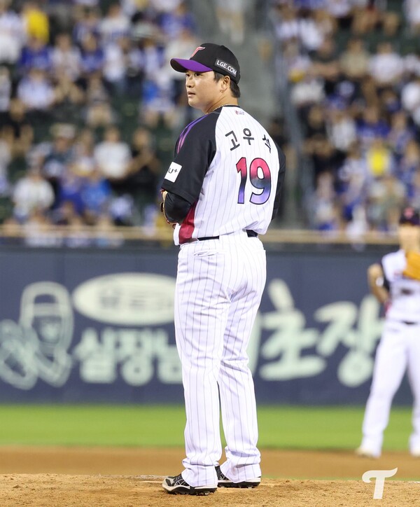 9회를 마무리한 고우석(사진=LG)