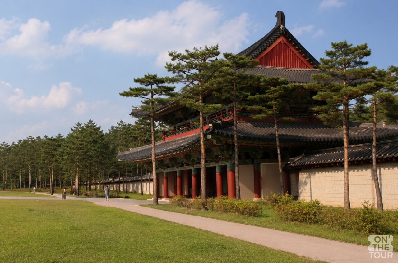 부여 백제문화단지 사비궁. (AI 생성) / 온더투어