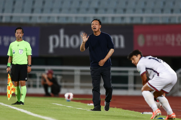 박진섭 천안시티FC 감독. 천안시티FC 제공